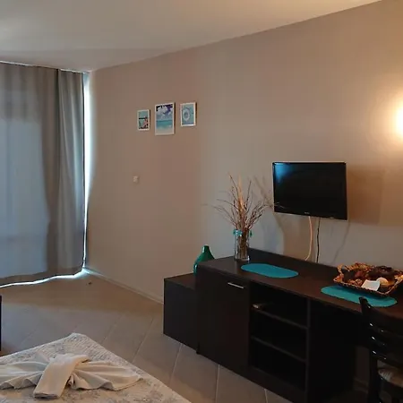 Private In Carina Beach ساني بيتش